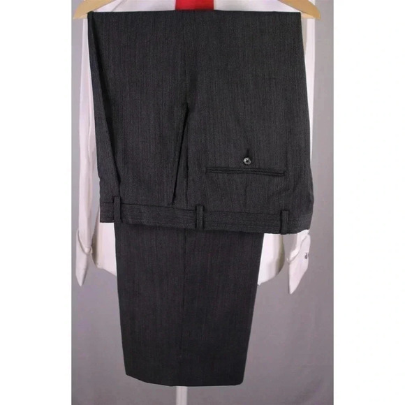 Hart Schaffner Marx Travelor Gray/Black Striped 2-Btn Luxury Wool Suit 42L - Picture 10 of 10